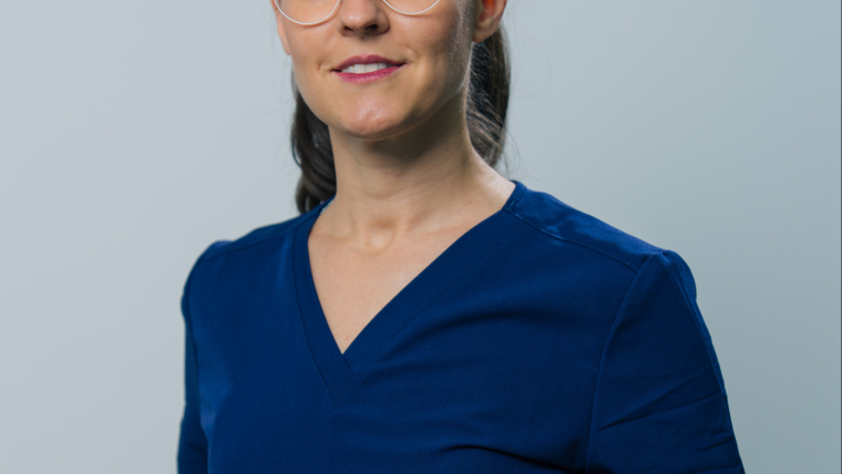 Dr. Azra Pučić Hairlahović